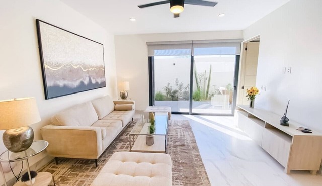 Unbeatable location 2BD 2BTH Walking distance to Medano. in Cabo San Lucas