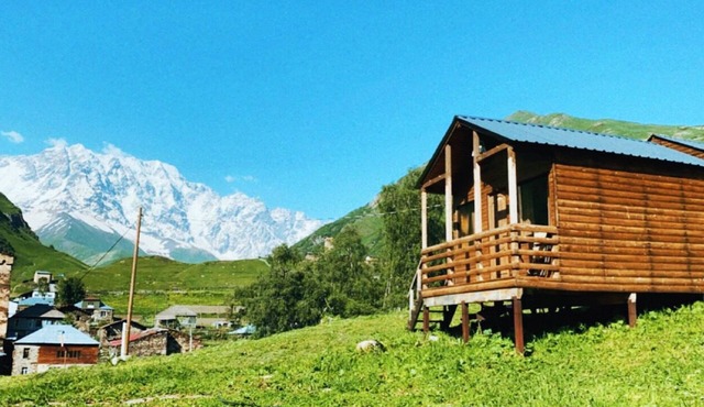 Ushguli Cabins