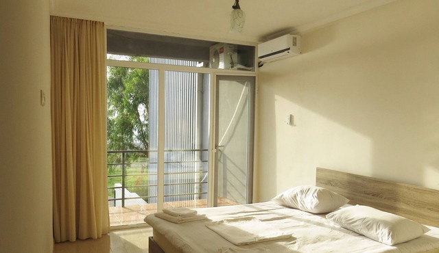 Vacation with family or friends, just 30 meters from the sea, in Seaside cottage