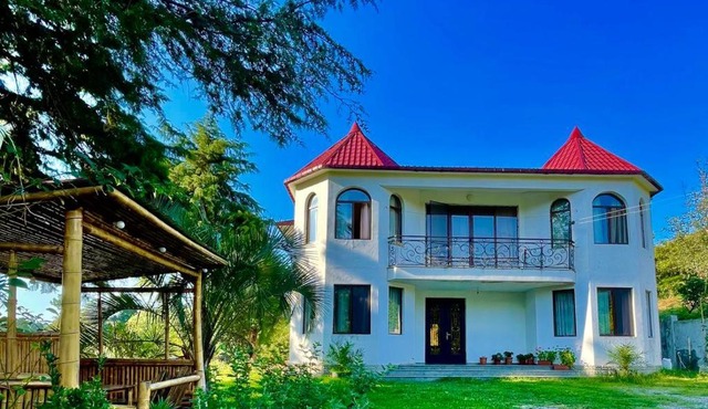 Villa in Chakvi
