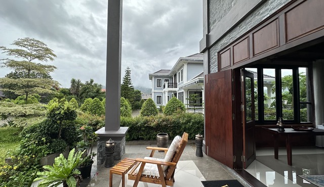 Villa Luang Prabang, entire place w/Garden, ideal for Groups/Families up to 8Pax in Luang Prabang