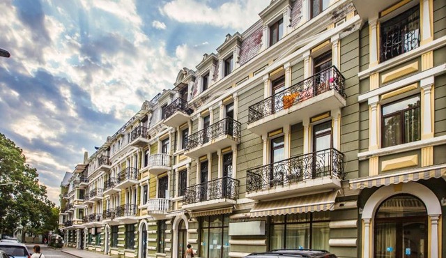 Voyage Flats