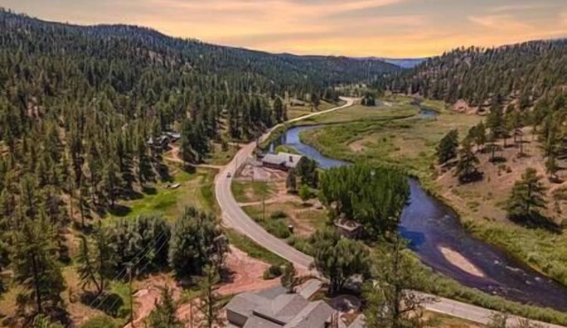 Welcome to Deckers South Platte River House! in Sedalia