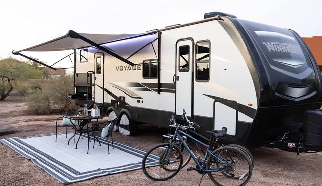 Wild Cactus Glamping - Stationary RV, prime location between rural and city life in Scottsdale