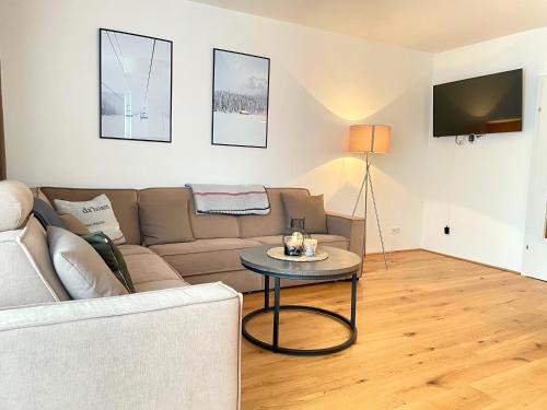 die Tauplitz Lodges - Alm Lodge A8 by AA Holiday Homes in Tauplitz