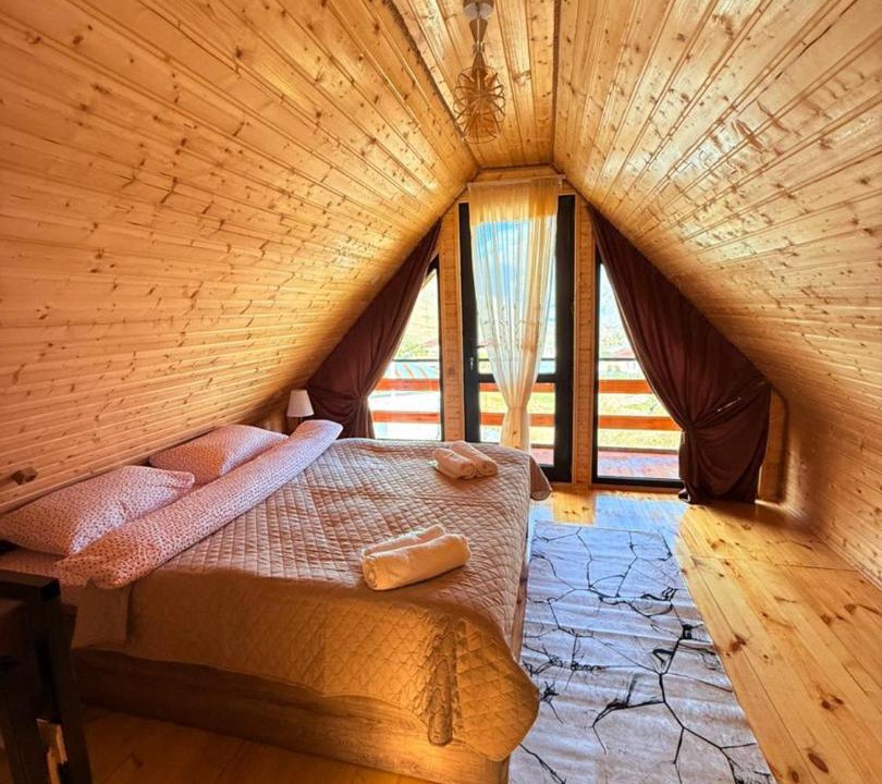 Kazbegi Hotel | Shelva Cottage kazbegi