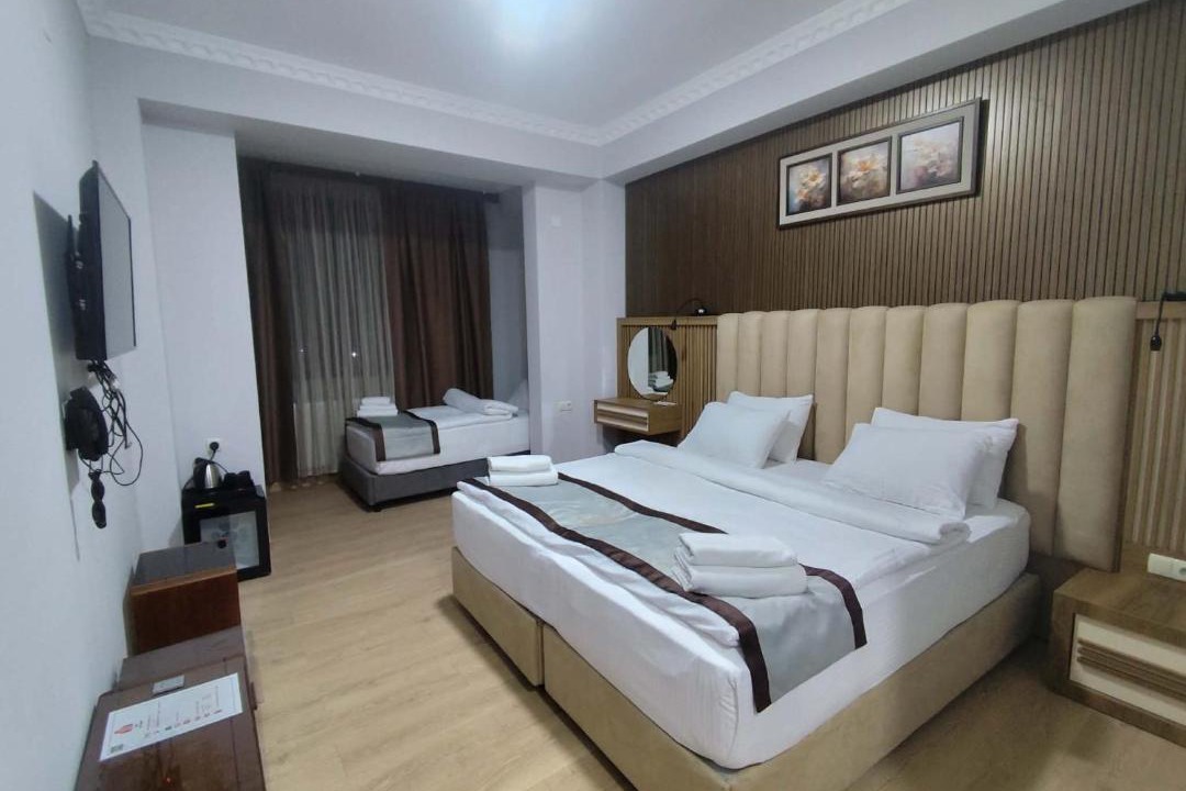 Zugdidi Hotel | Hotel Red Tower