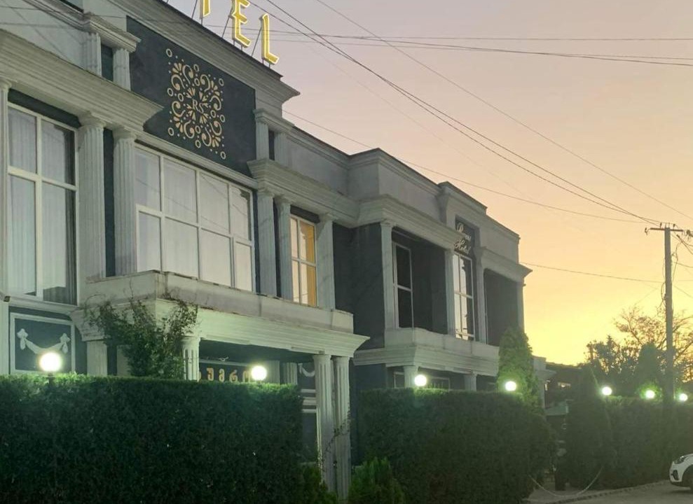 Zugdidi Hotel | River S hotel
