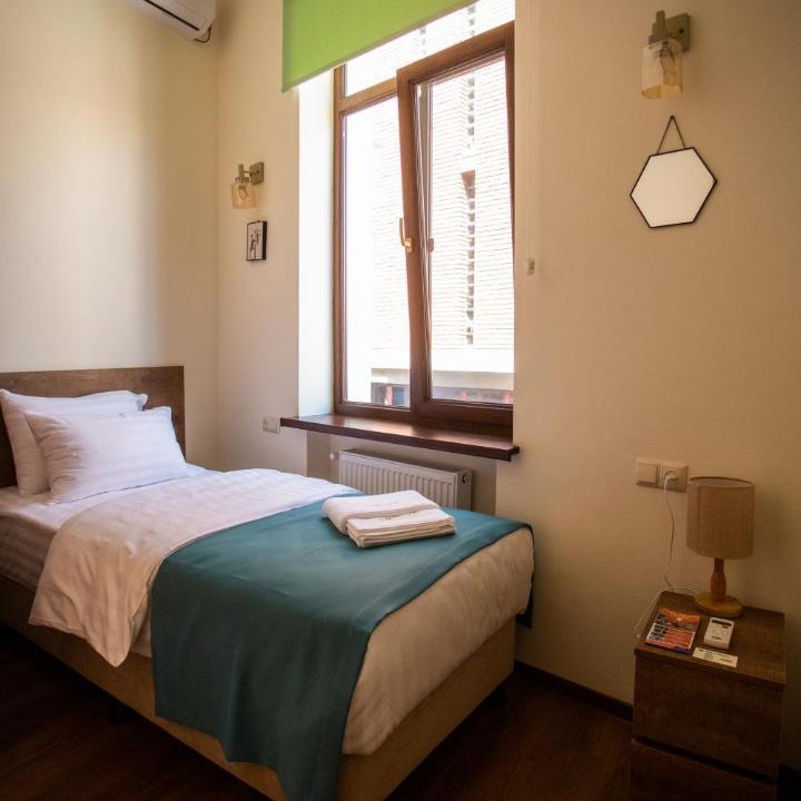 Tbilisi City Centre Hotel | Mariam R