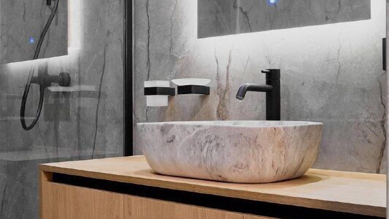 Photo of Bathroom in Poti