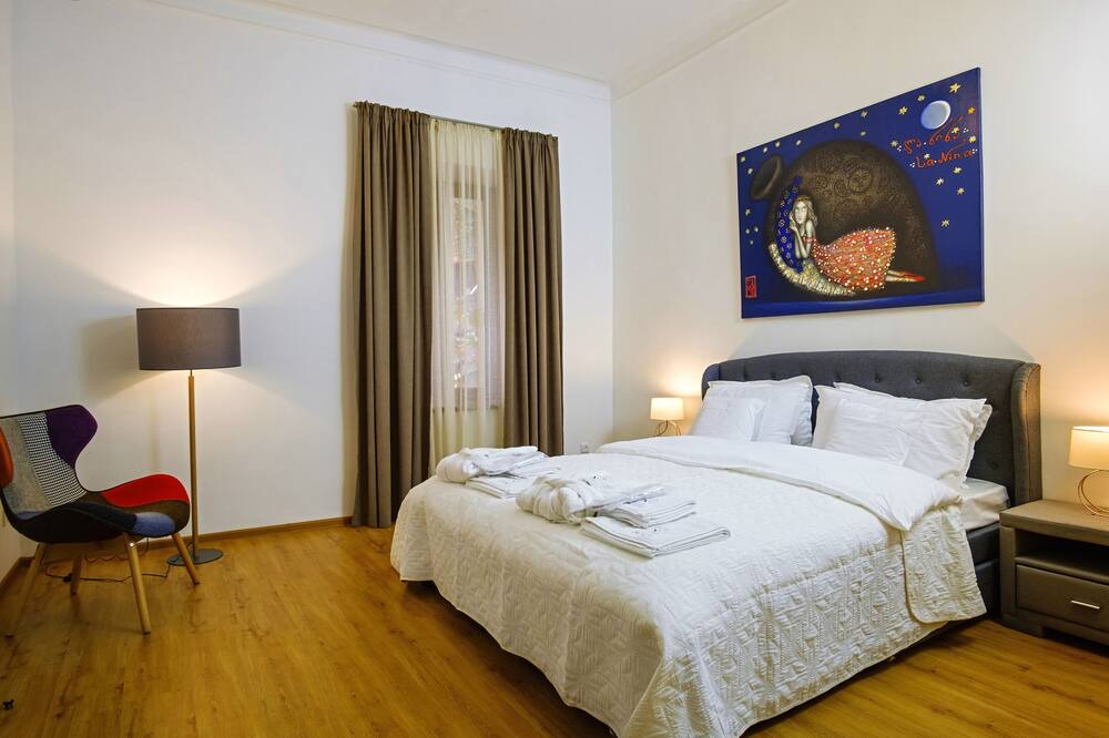 Photo of Bedroom in Sololaki