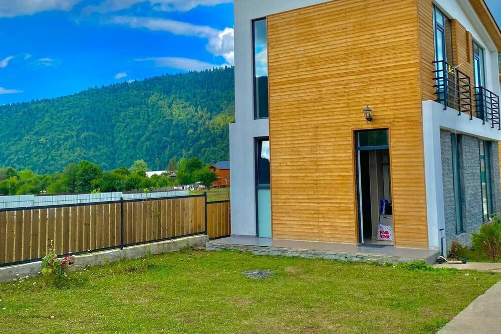 Photo of Outdoor in Likani