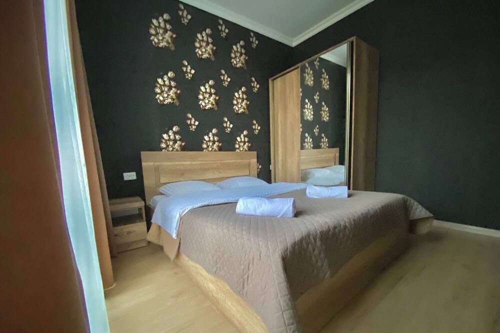 Photo of Bedroom in Likani
