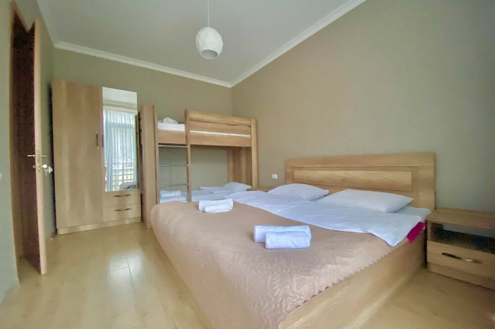 Photo of Bedroom in Likani