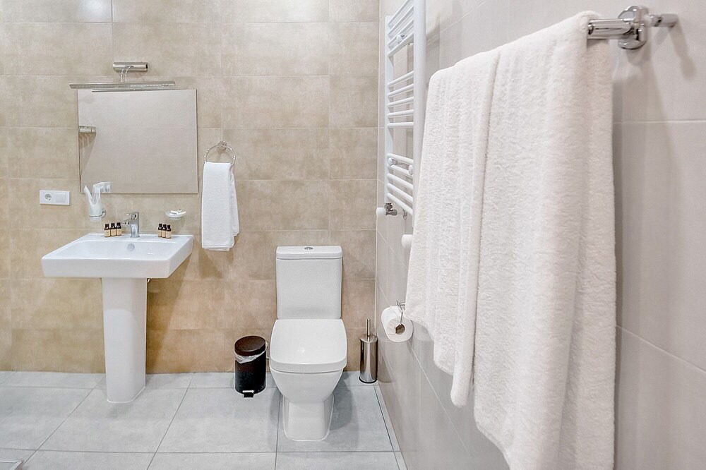 Photo of Bathroom in Gori