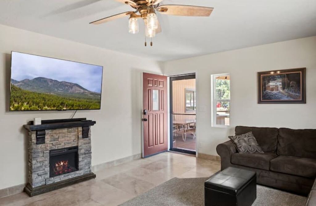 Photo of Livingroom in Parks