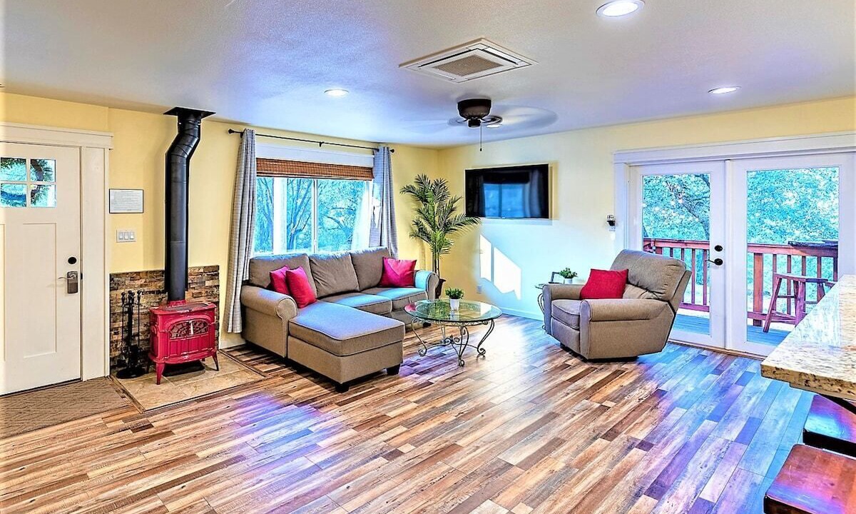 Photo of Livingroom in Mariposa