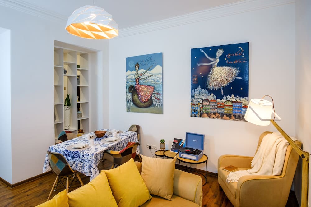 Photo of Livingroom in Sololaki