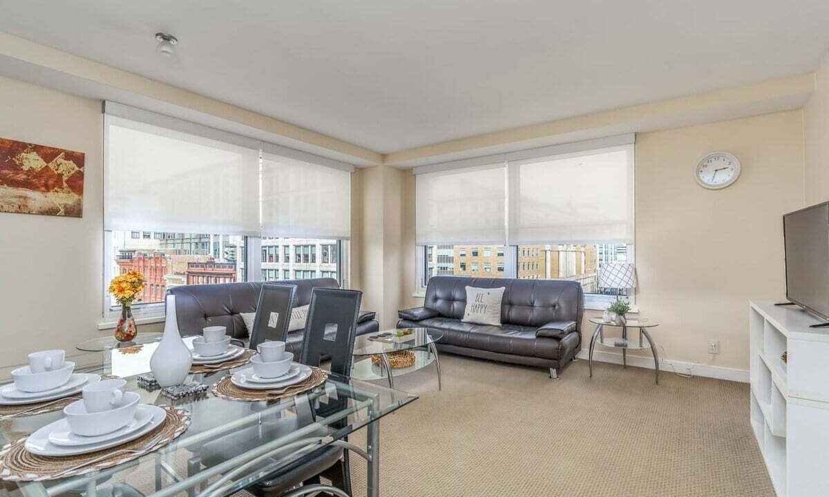 Photo of Others in Penn Quarter
