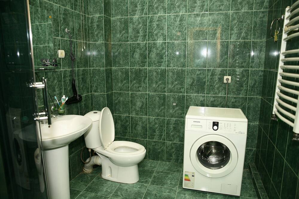 Photo of Bathroom in Avlabari
