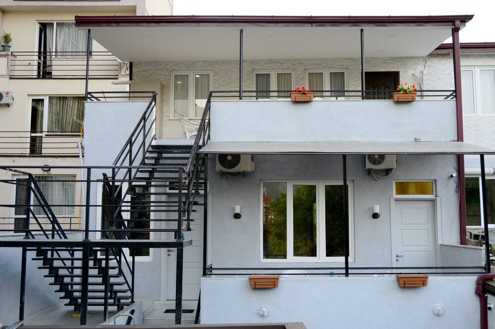 Photo of Outdoor in Avlabari