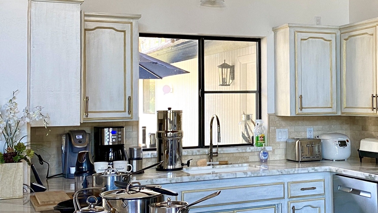 Photo of Kitchen in Yosemite Lakes