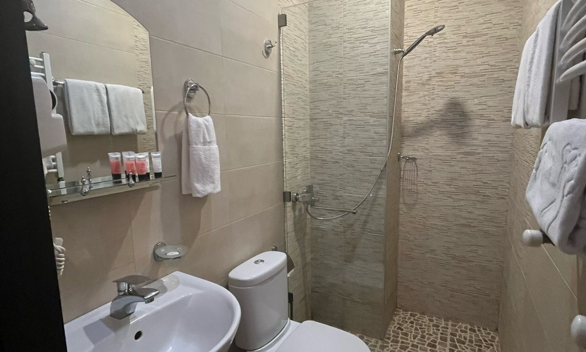 Photo of Bathroom in Vera