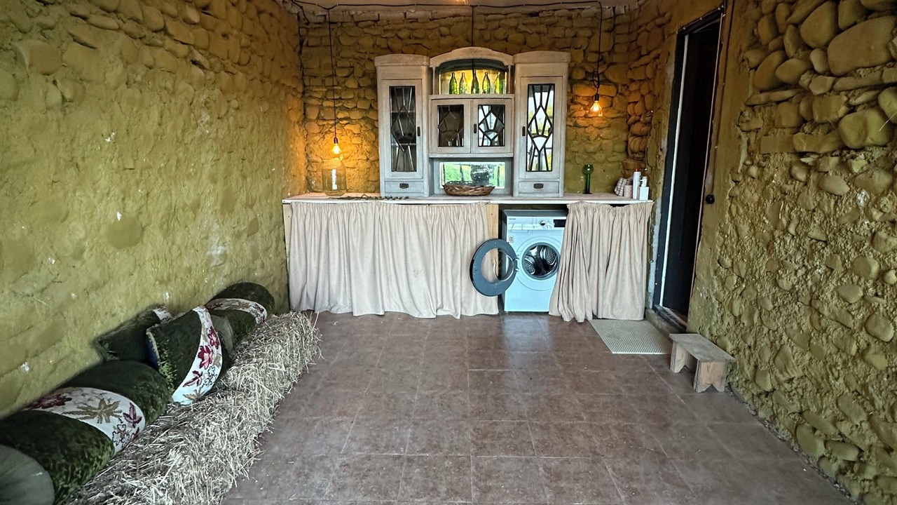 Photo of Patio Balcony in Zegaani