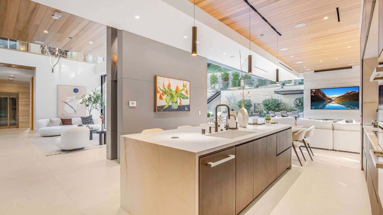 Photo of Outdoor in Beverly Hills