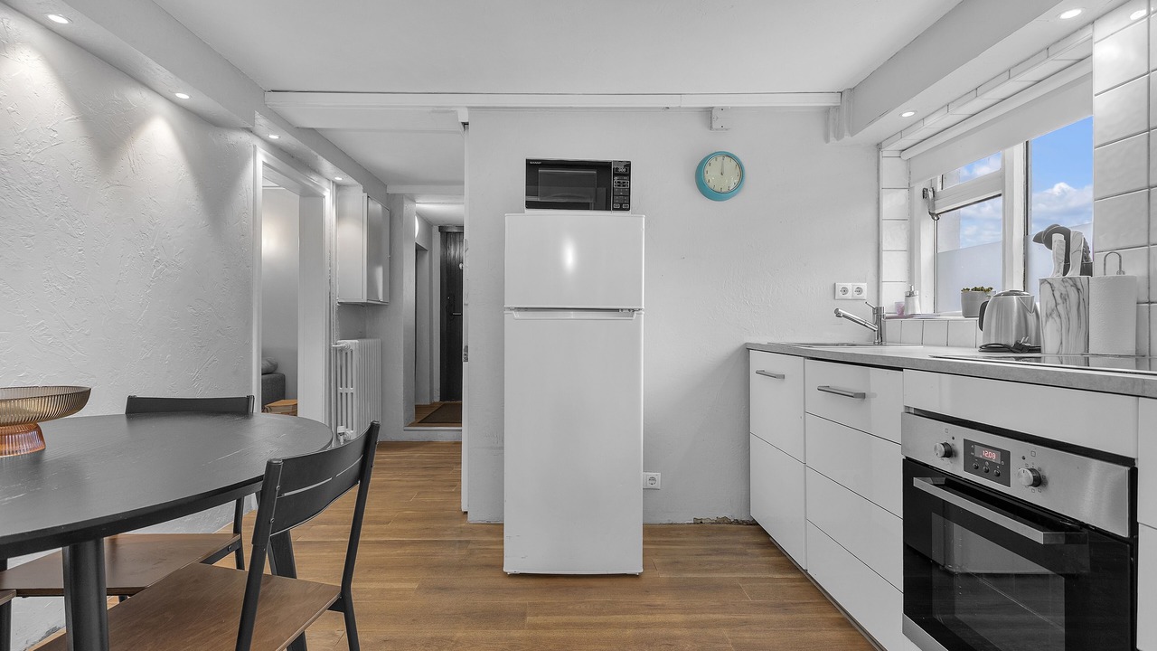 Photo of Kitchen in Innri-Njarthvik