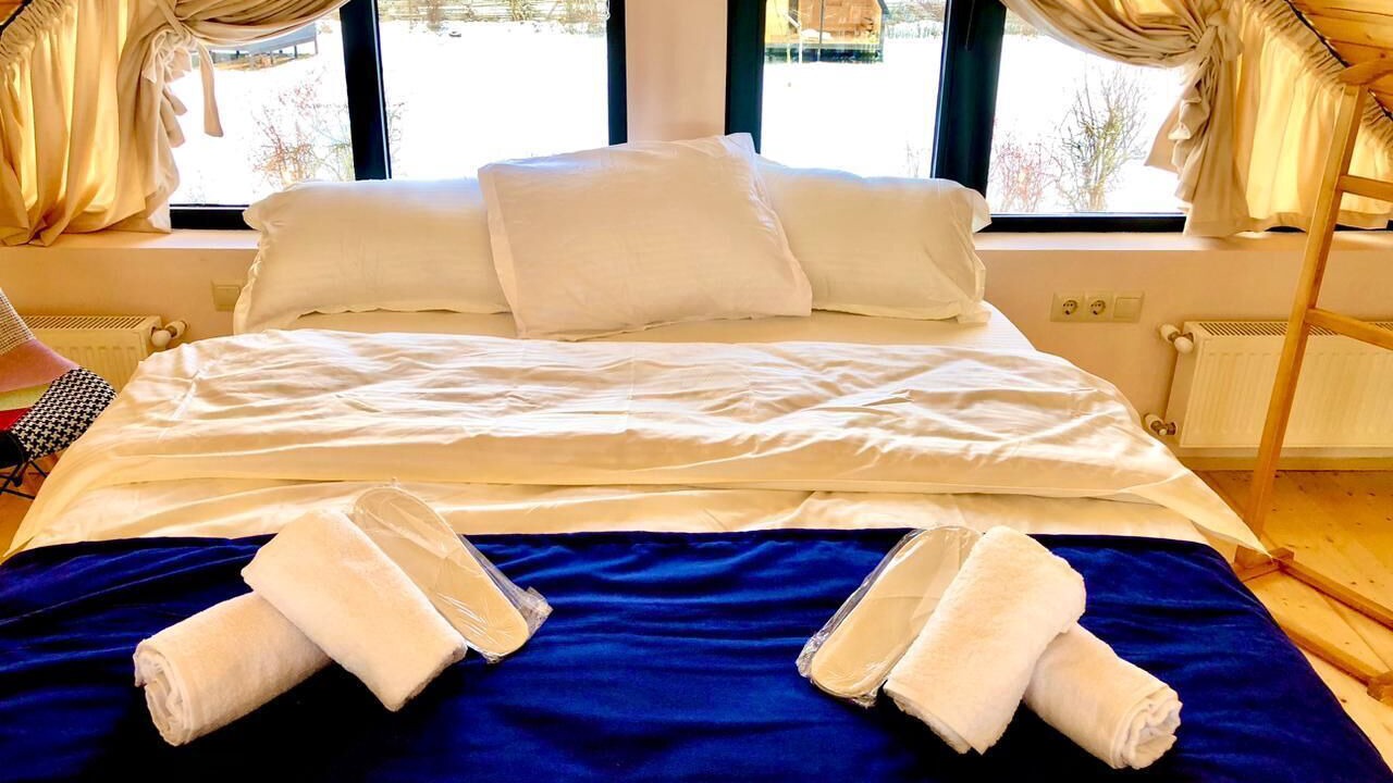 Photo of Bedroom in Likani