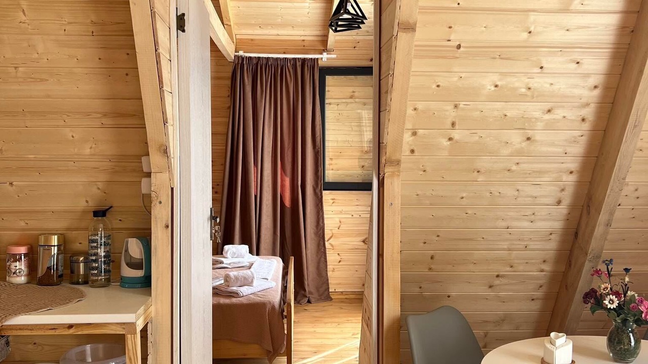 Photo of Bedroom in Ambrolauri