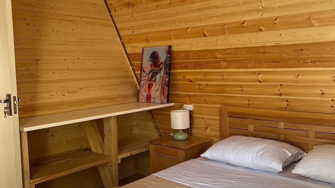 Photo of Bedroom in Ambrolauri