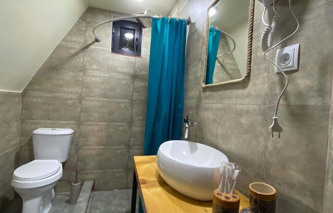 Photo of Bathroom in Likani