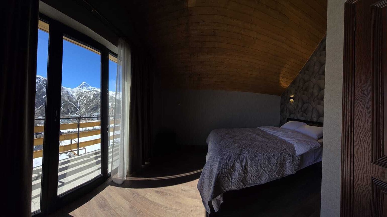 Photo of Bedroom in Stepantsminda