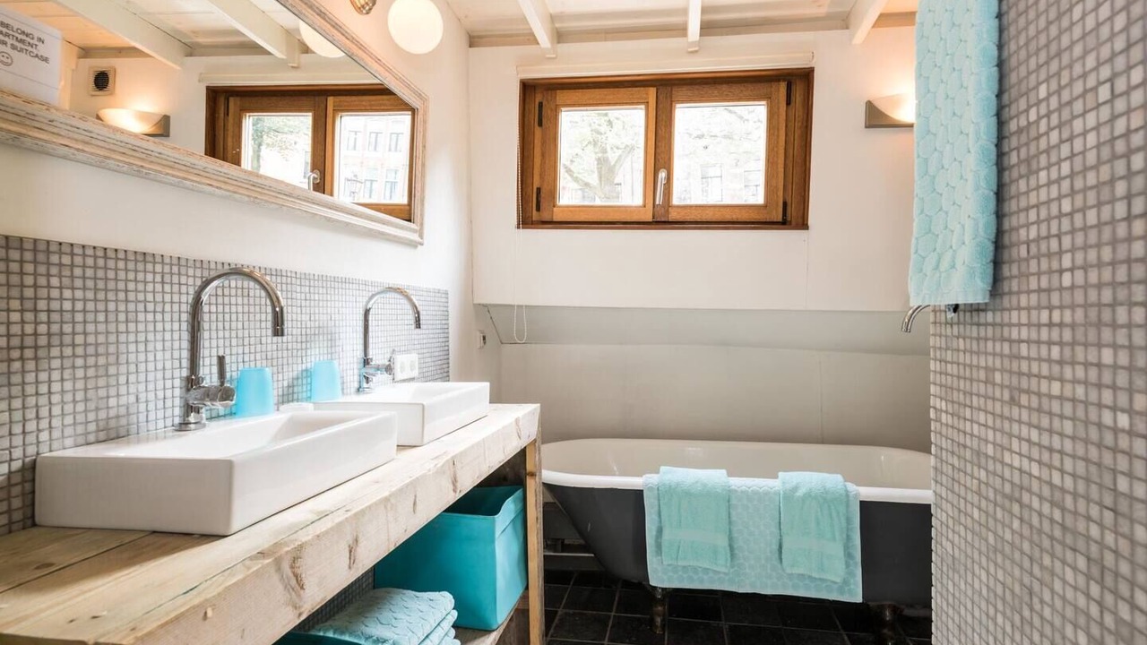 Photo of Bathroom in Jordaan
