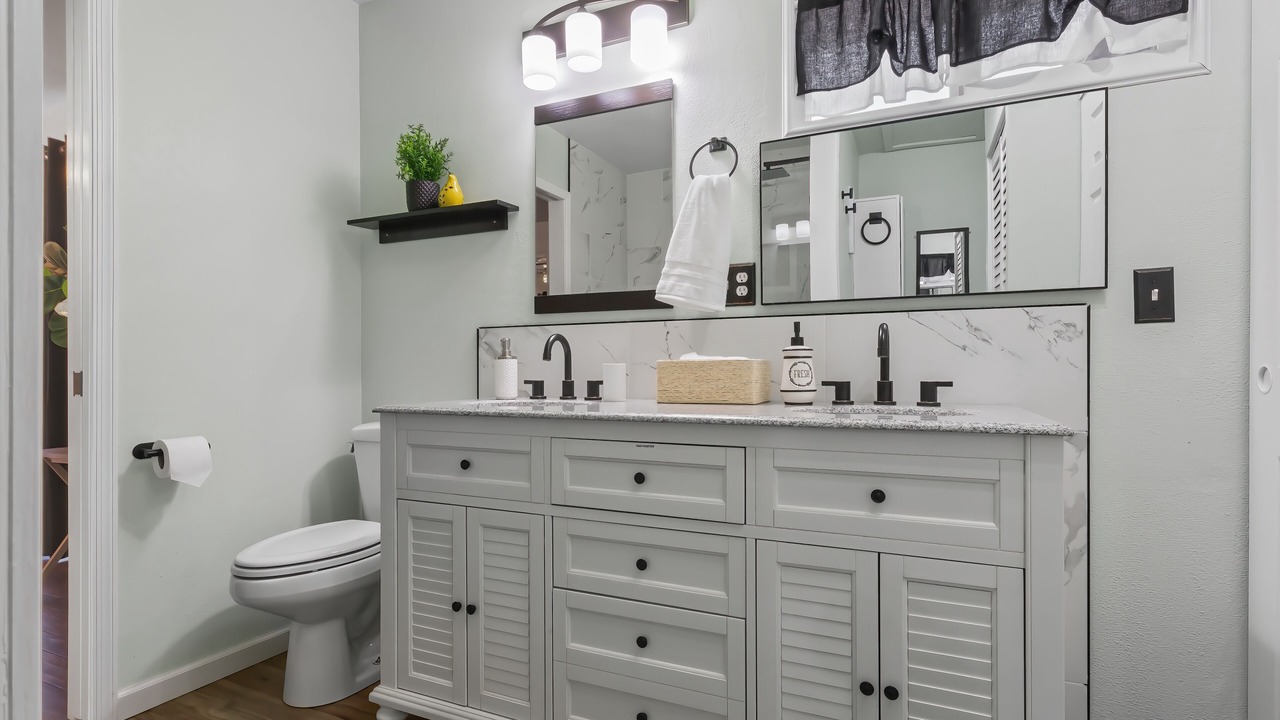 Photo of Bathroom in North Fork