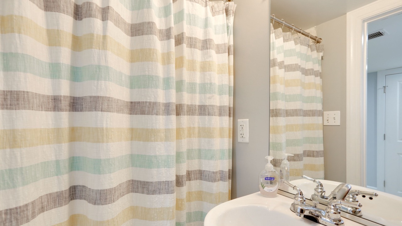 Photo of Bathroom in Kingman Park