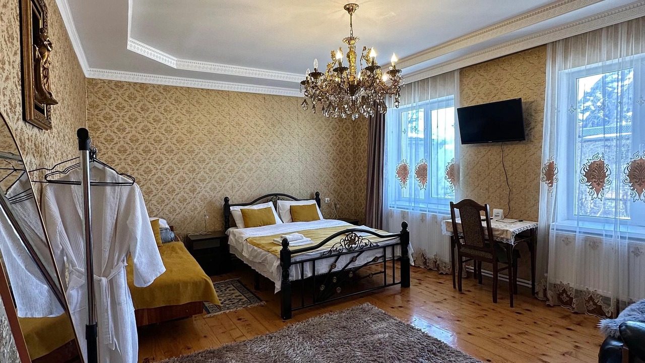 Photo of Bedroom in Stepantsminda