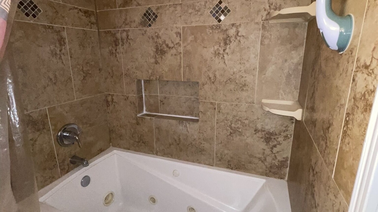 Photo of Outdoor in Drexel Heights