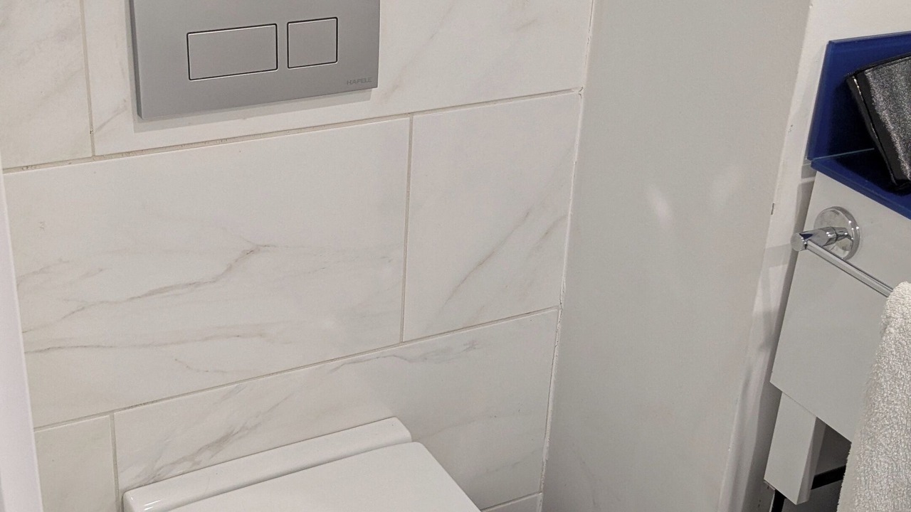 Photo of Bathroom in New Boulevard