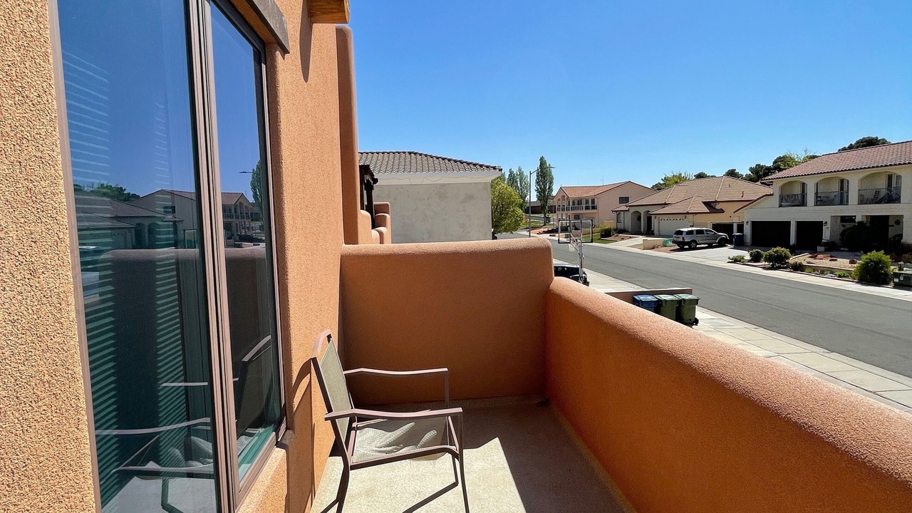 Photo of Patio Balcony in Page