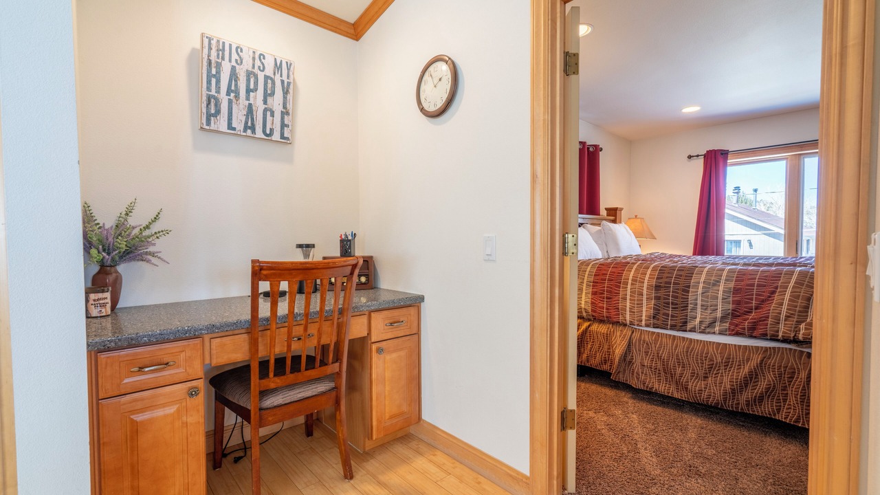 Photo of Bedroom in June Lake