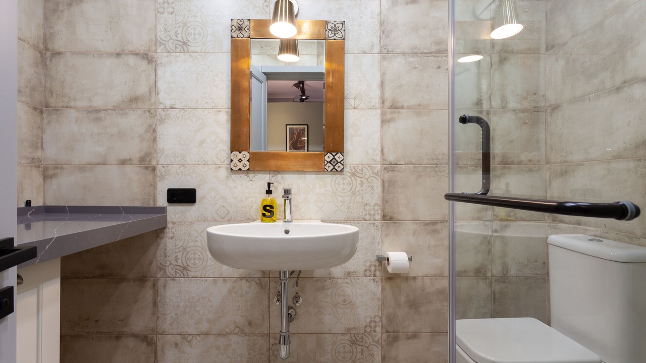 Photo of Bathroom in Chugureti