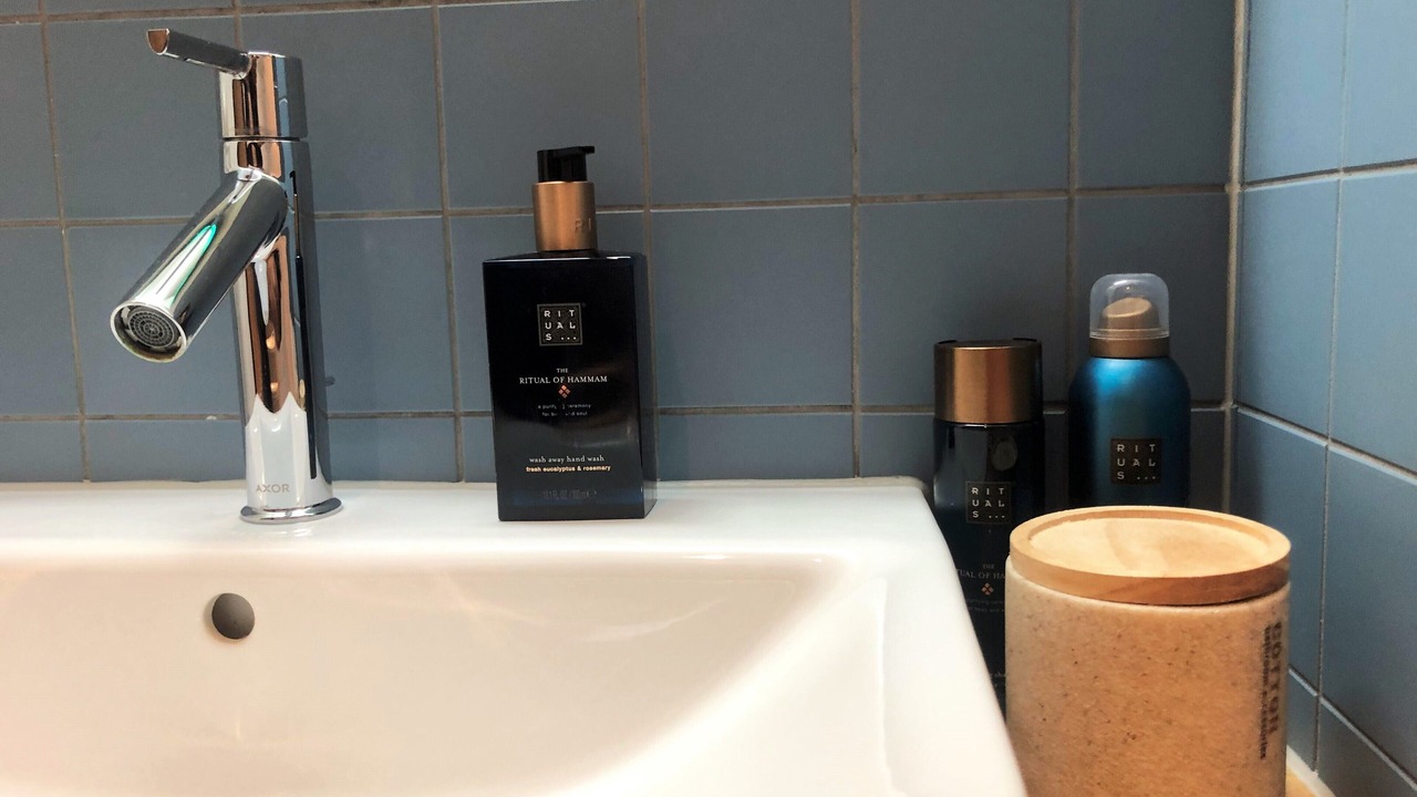 Photo of Bathroom in Oostelijke Eilanden en Kadijken