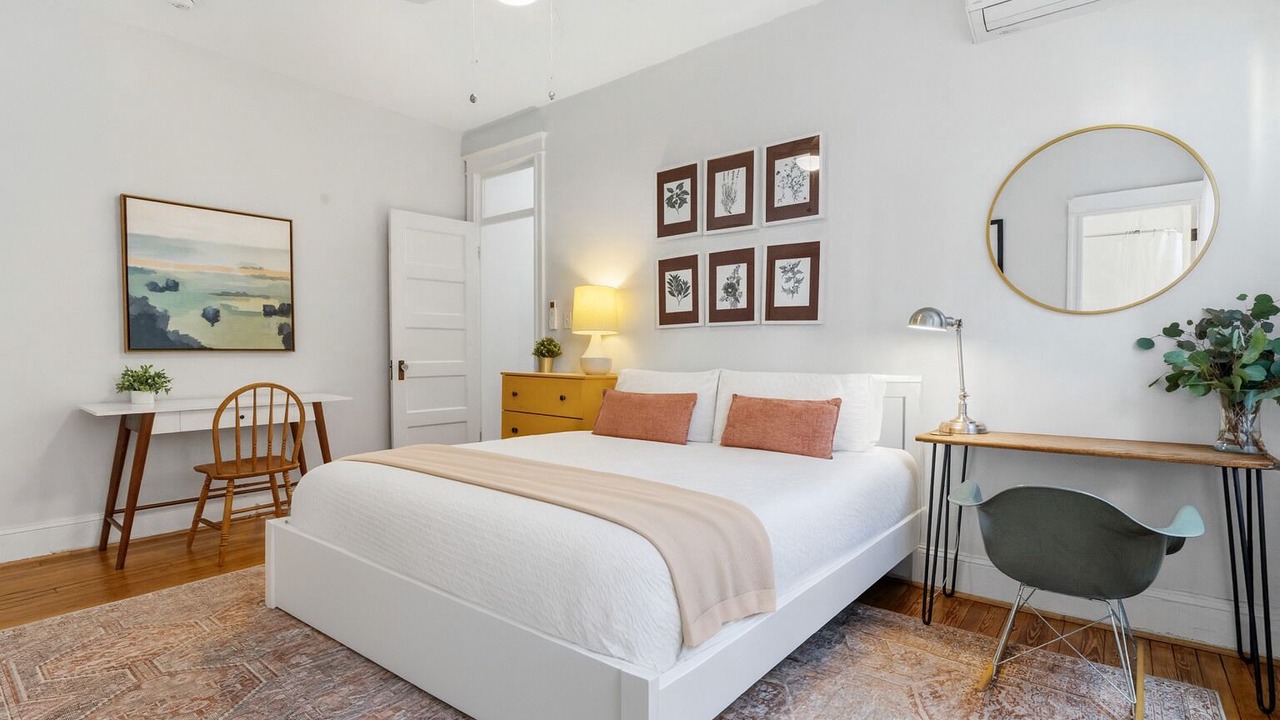 Photo of Bedroom in Capitol Hill