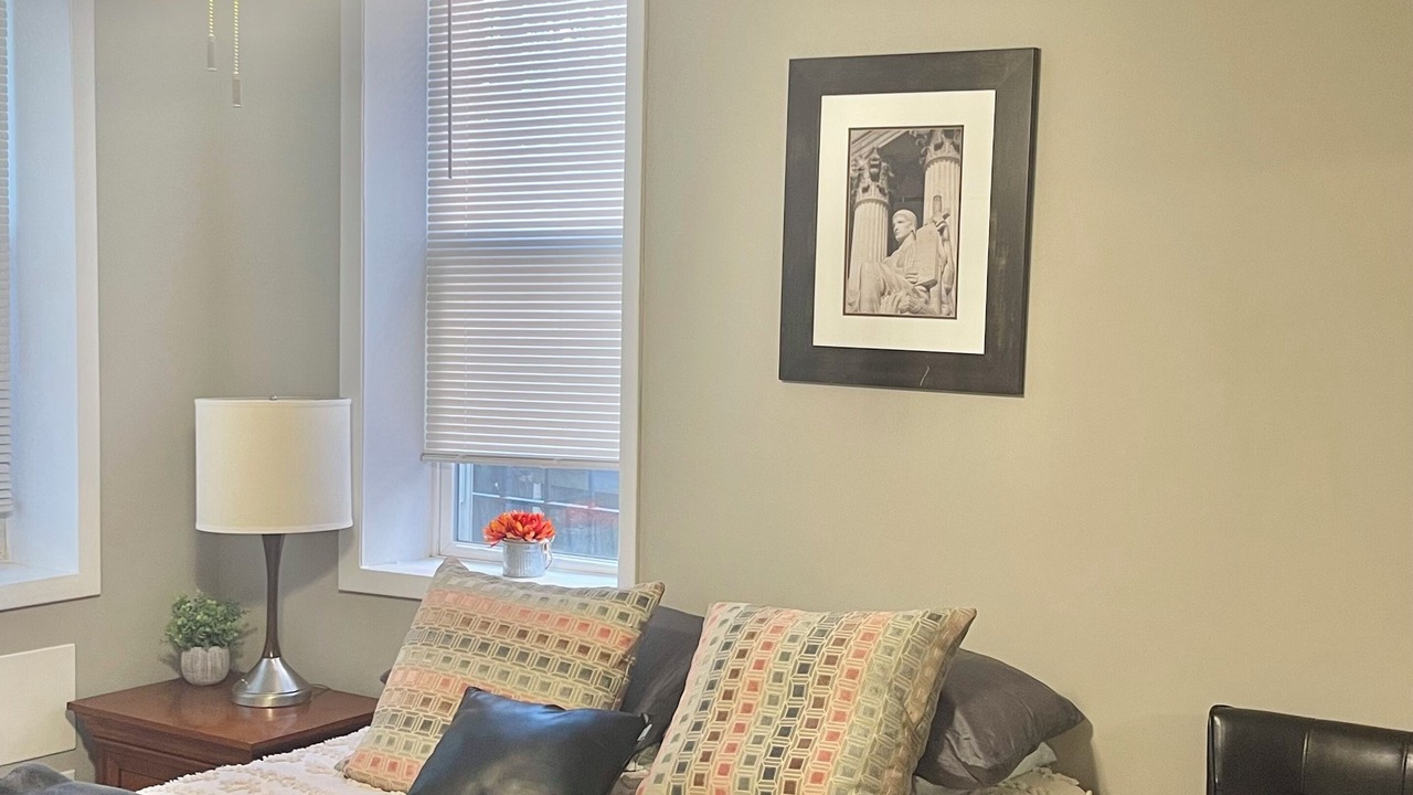 Photo of Bedroom in Truxton Circle