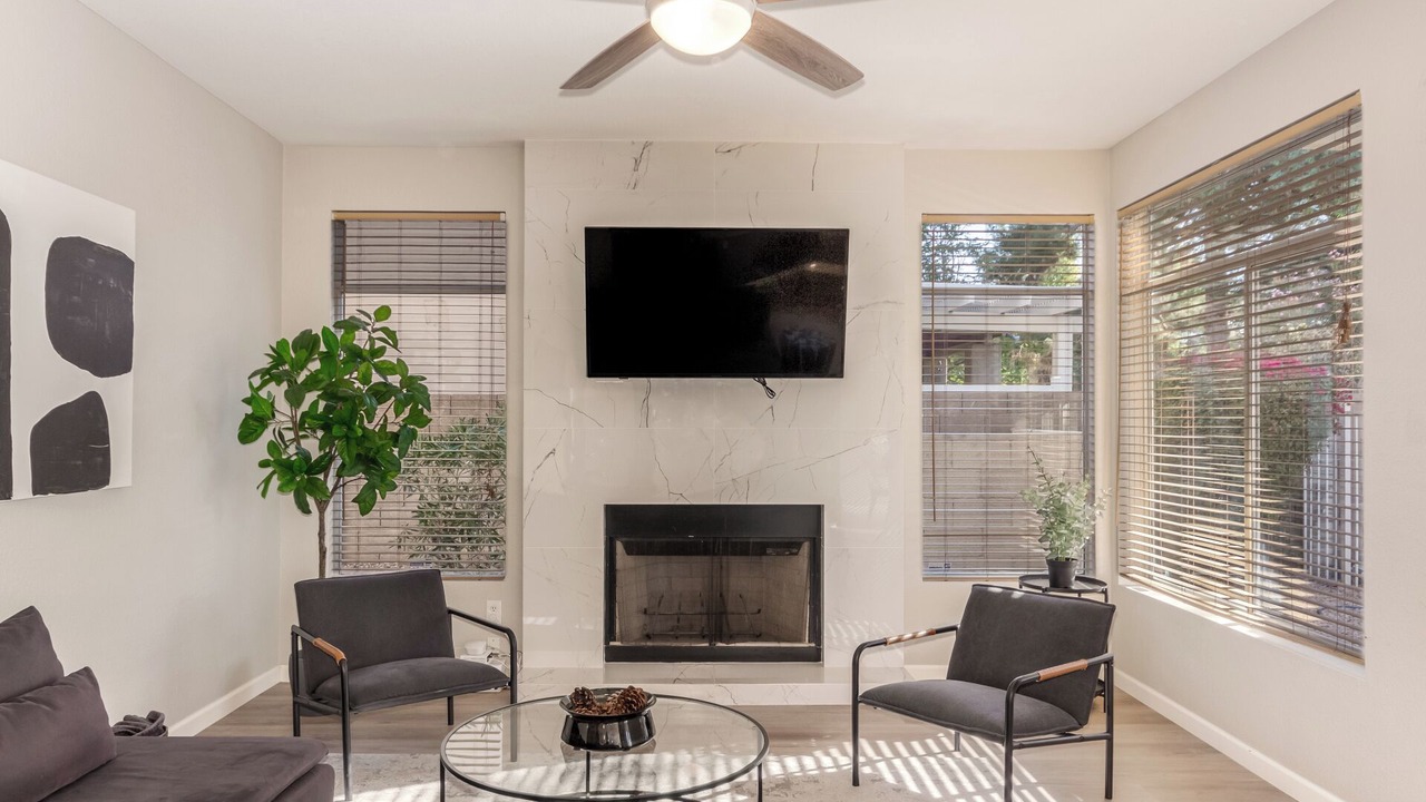 Photo of Livingroom in Chandler