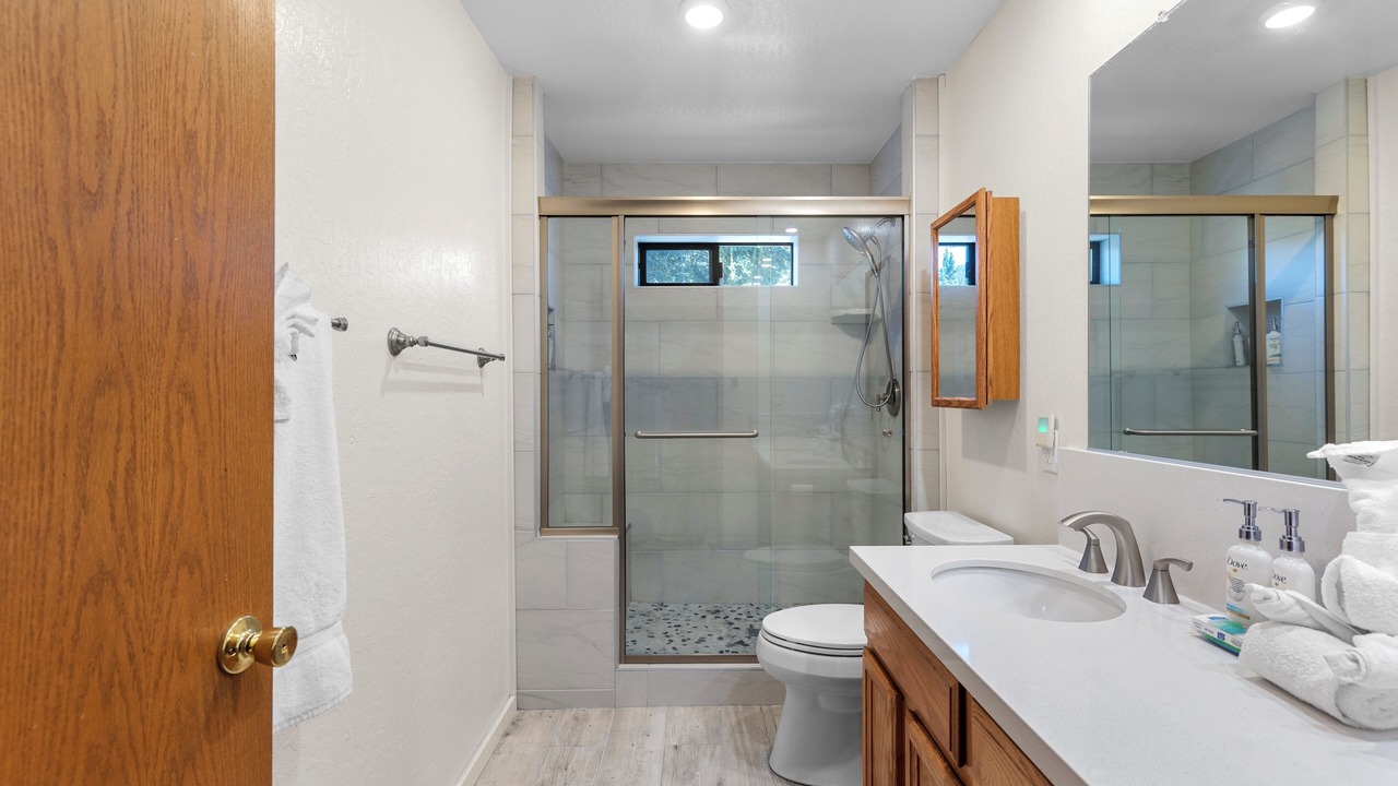 Photo of Bathroom in June Lake