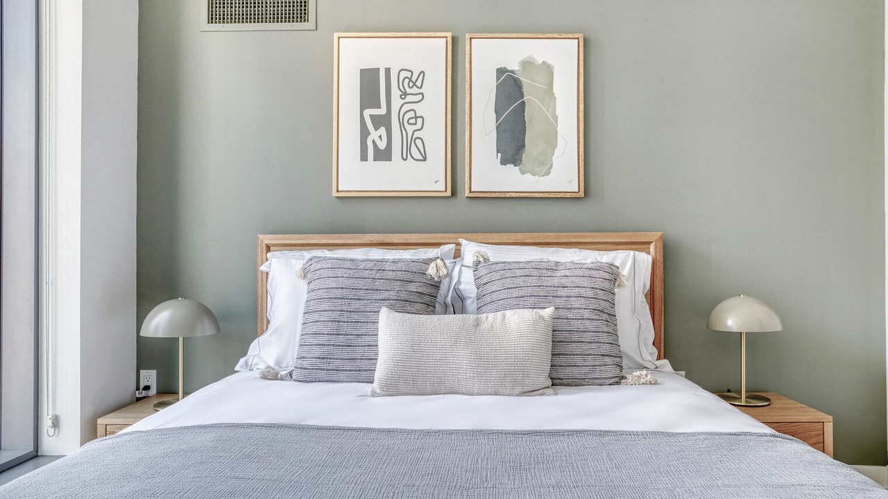 Photo of Bedroom in Navy Yard